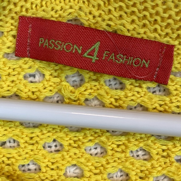 Yellow Cream Mesh Open Knit cover up top dolman sleeve large Passion 4 Fashion - Picture 3 of 6